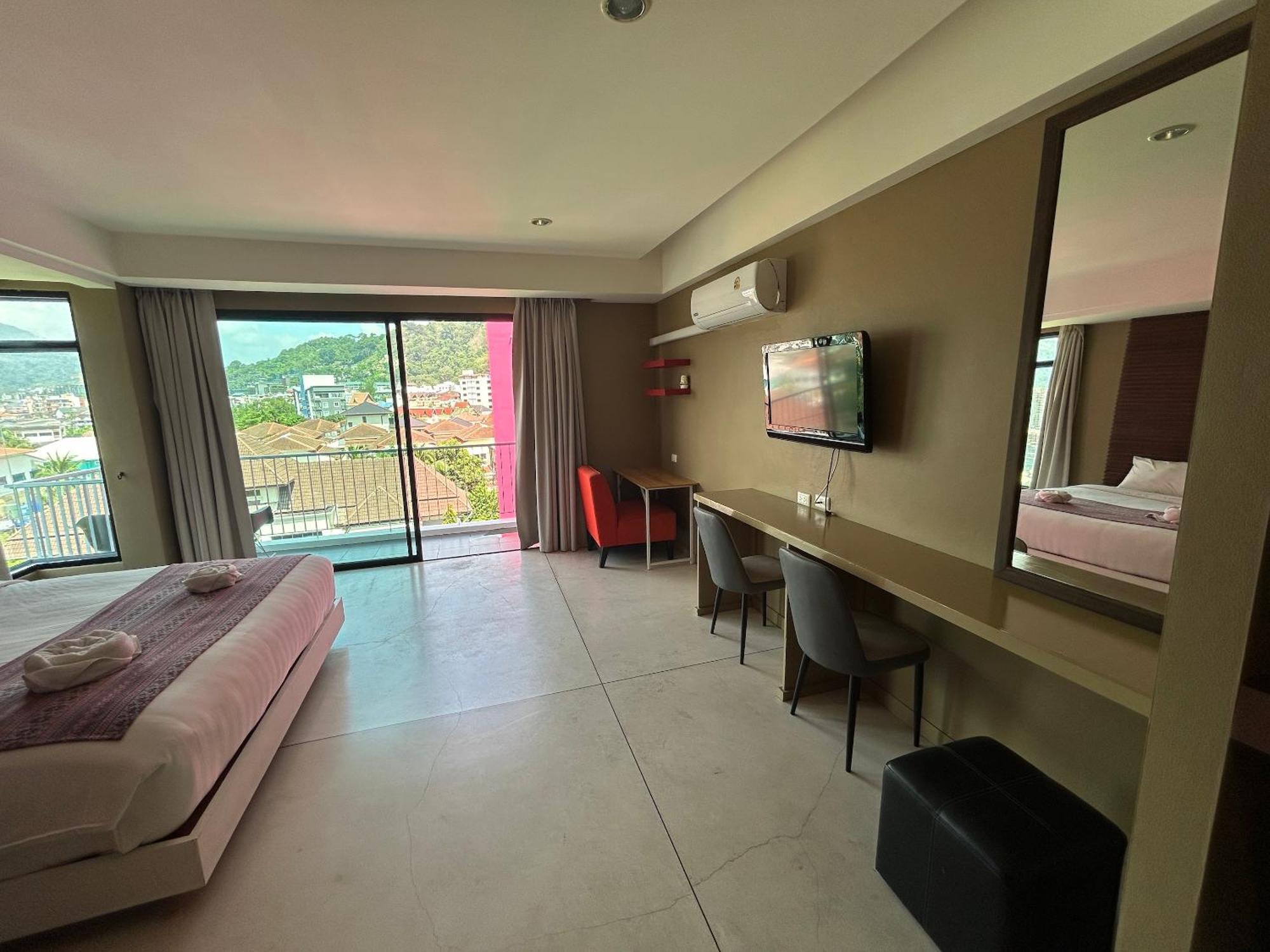Coco Boutique Hotel Patong Habitación foto