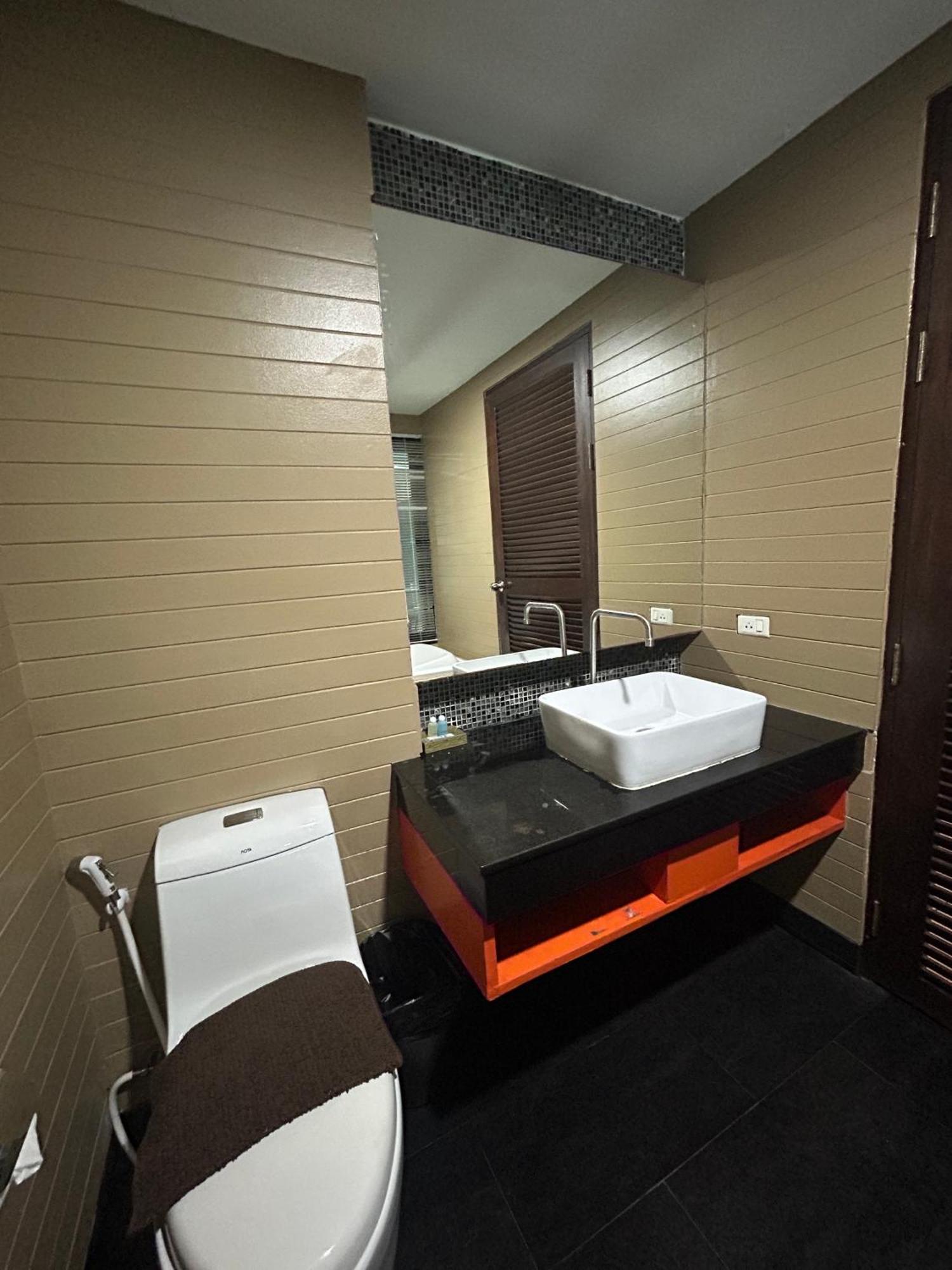 Coco Boutique Hotel Patong Habitación foto